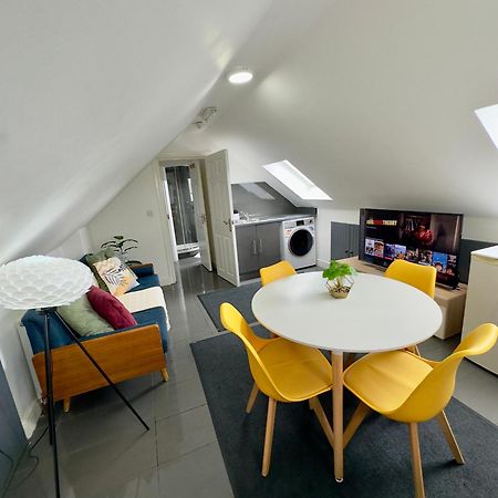 Cosy 3 Bed Apartment Near Birmingham Airport & Nec Perfect For Groups & Contractors! Kültér fotó
