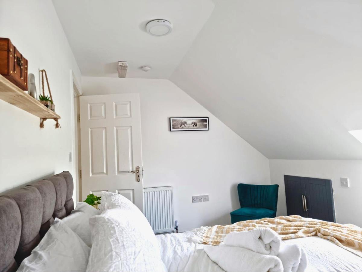 Cosy 3 Bed Apartment Near Birmingham Airport & Nec Perfect For Groups & Contractors! Kültér fotó