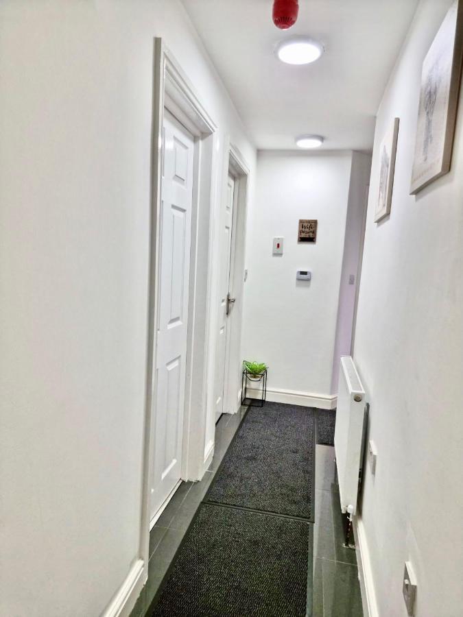 Cosy 3 Bed Apartment Near Birmingham Airport & Nec Perfect For Groups & Contractors! Kültér fotó
