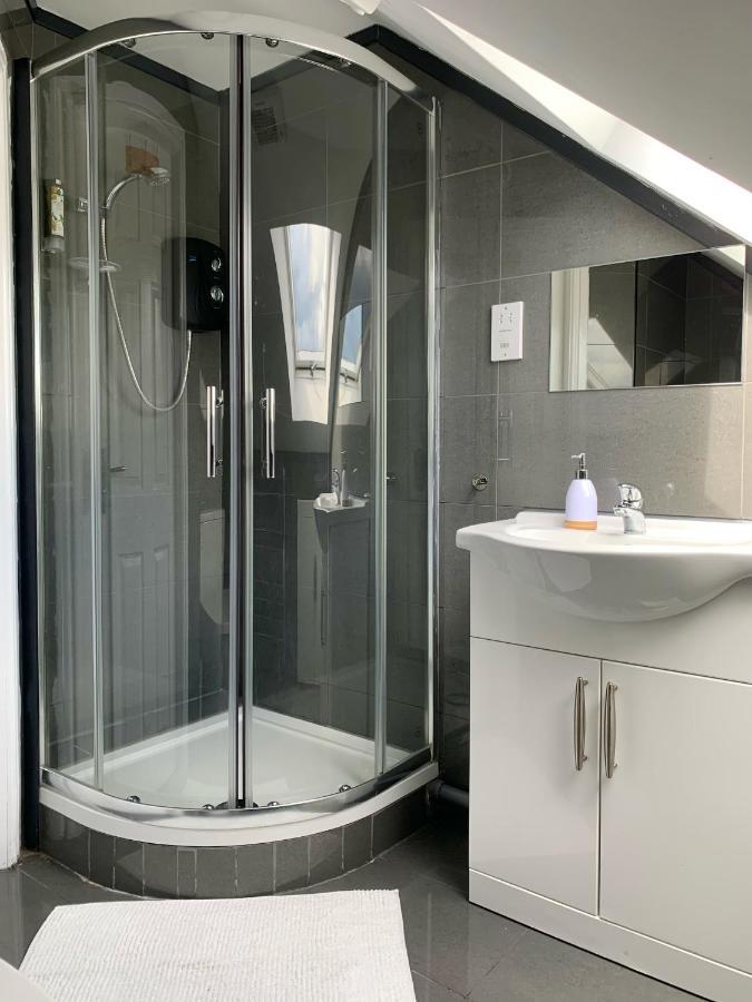 Cosy 3 Bed Apartment Near Birmingham Airport & Nec Perfect For Groups & Contractors! Kültér fotó